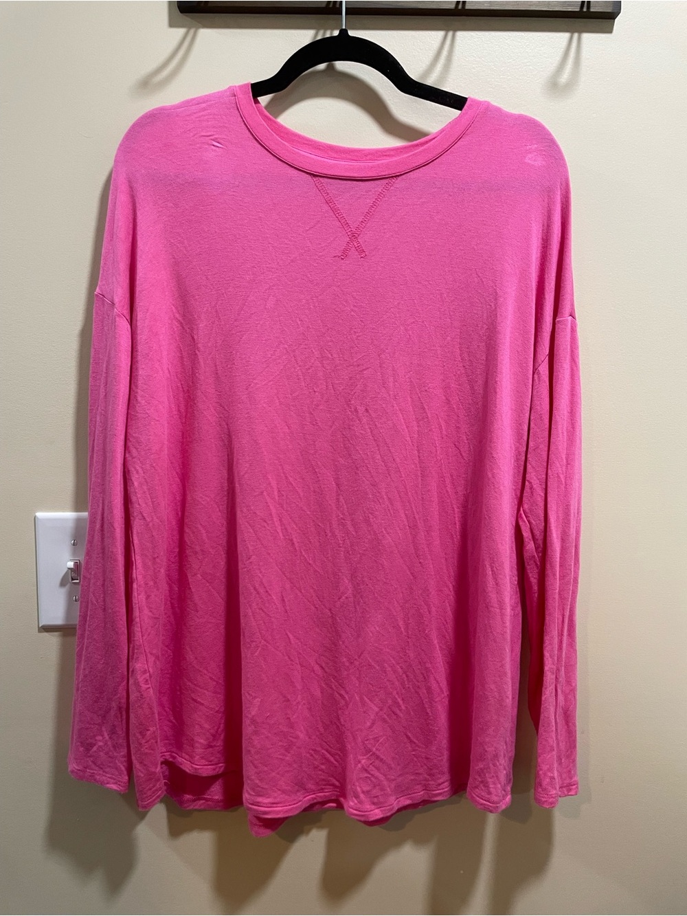 Time and Tru Long-Sleeve Crewneck Tee in Hot Pink